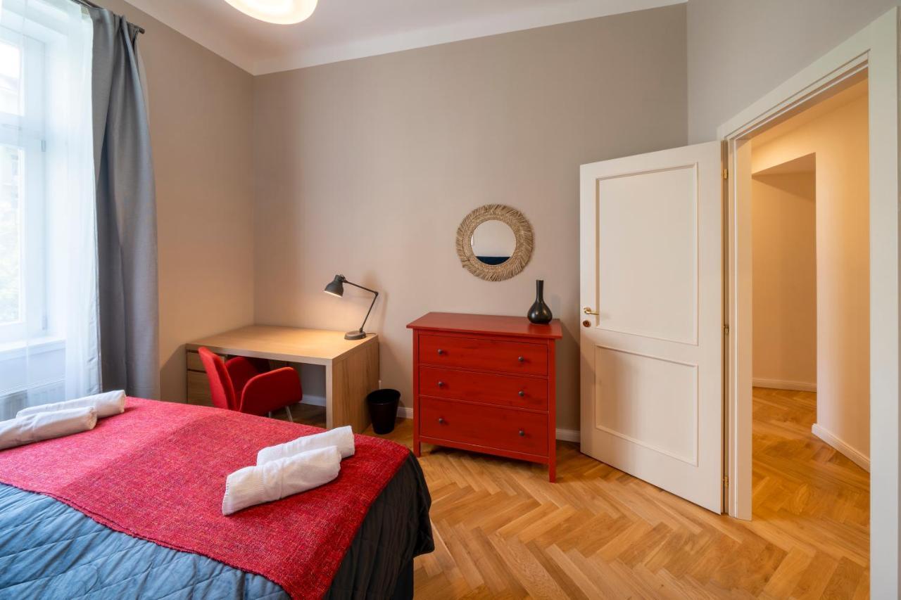 Apart Hotel Zborovska Prag Exterior foto